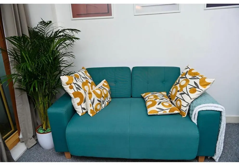 Room In A Flat-1